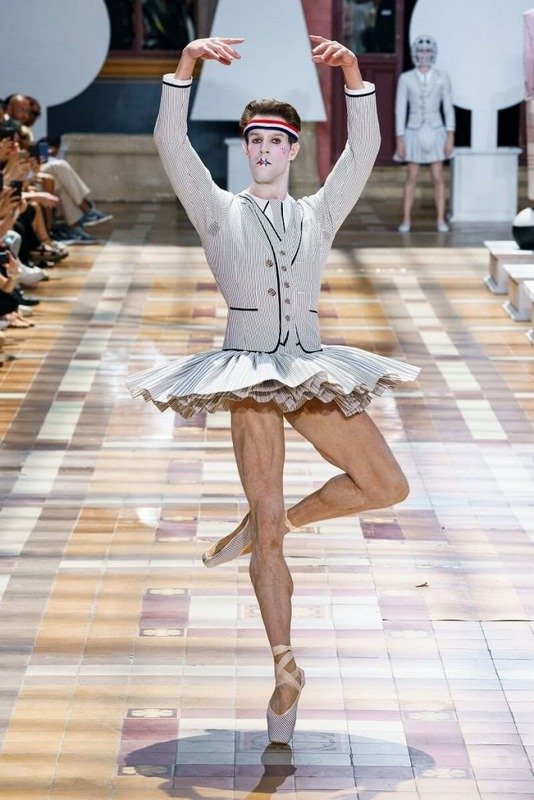 Paris-Fashion-Week-Men-by-Thom-Browne-1-683x1024.jpg